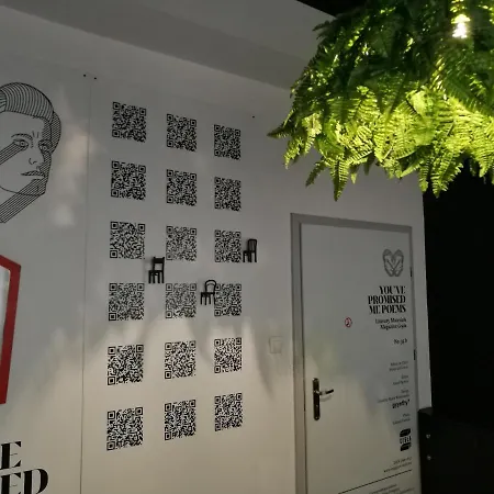 Хостел Hart & Art Gallery *