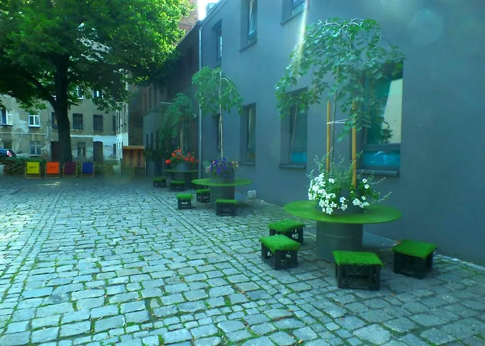 Хостел Hart & Art Gallery