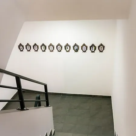 Hostel Hart & Art Gallery *